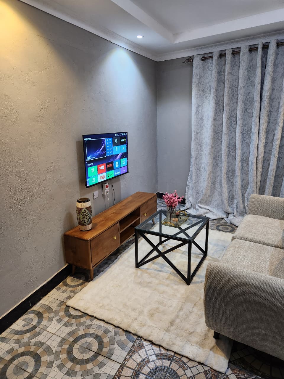 Apartment Dining